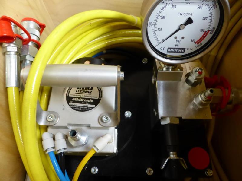 Control- and Flow-Technology -16