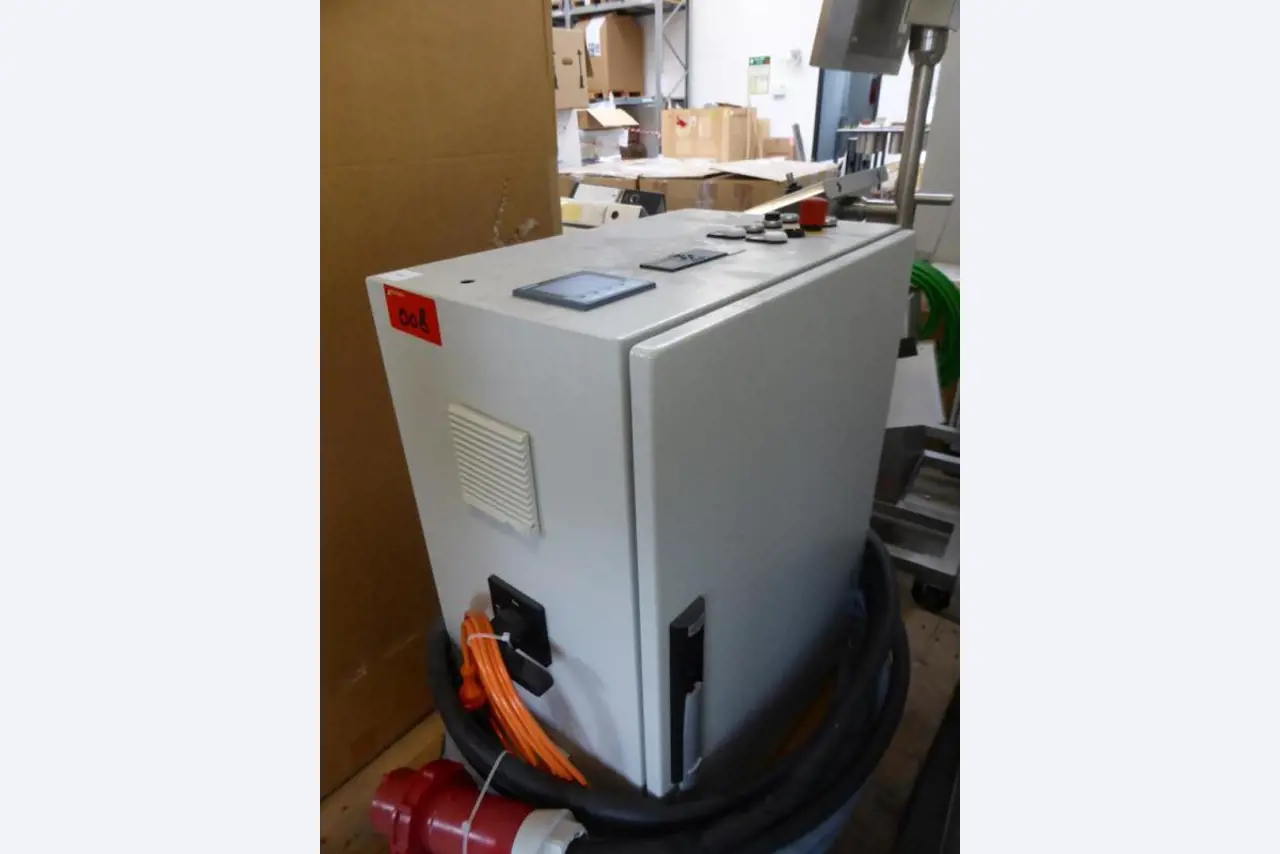 Control- and Flow-Technology -18