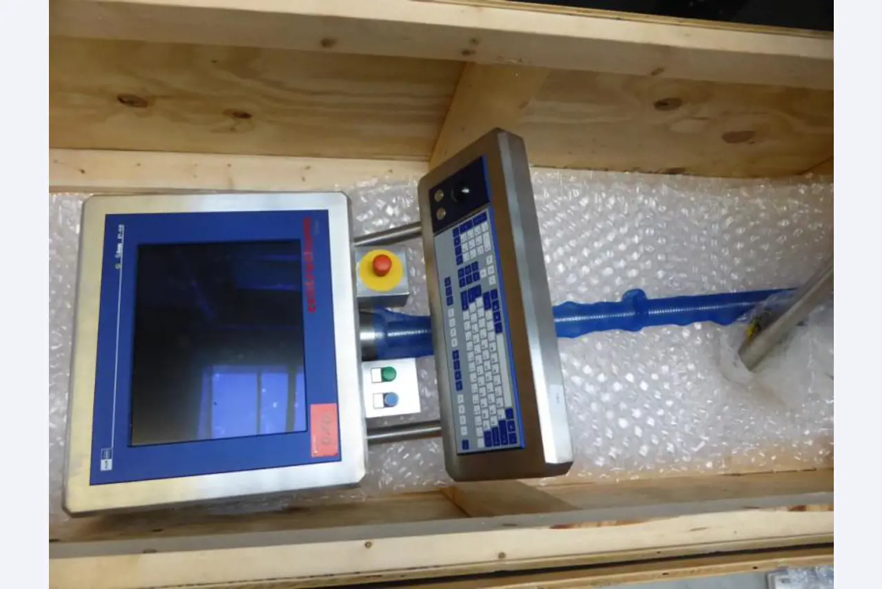 Control- and Flow-Technology -22