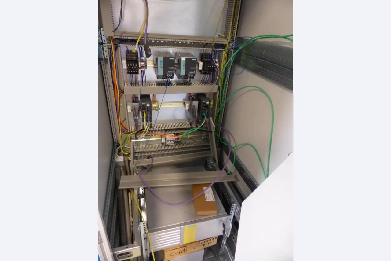 Control- and Flow-Technology -29