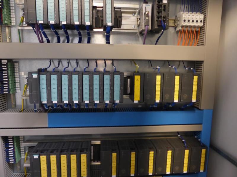 Control- and Flow-Technology -30