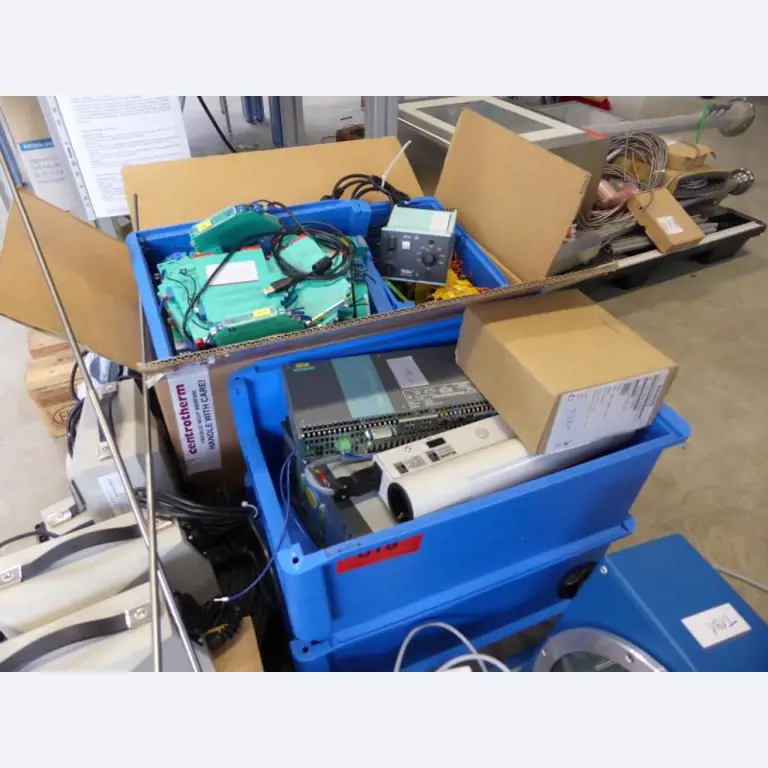 Control- and Flow-Technology -33