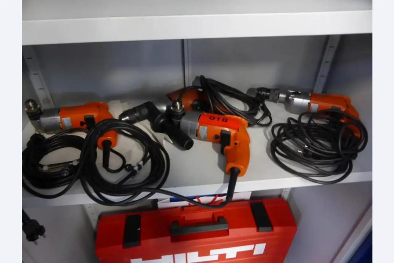 Control- and Flow-Technology -35