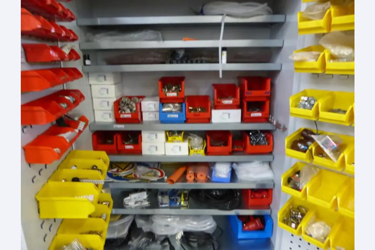 Control- and Flow-Technology -36