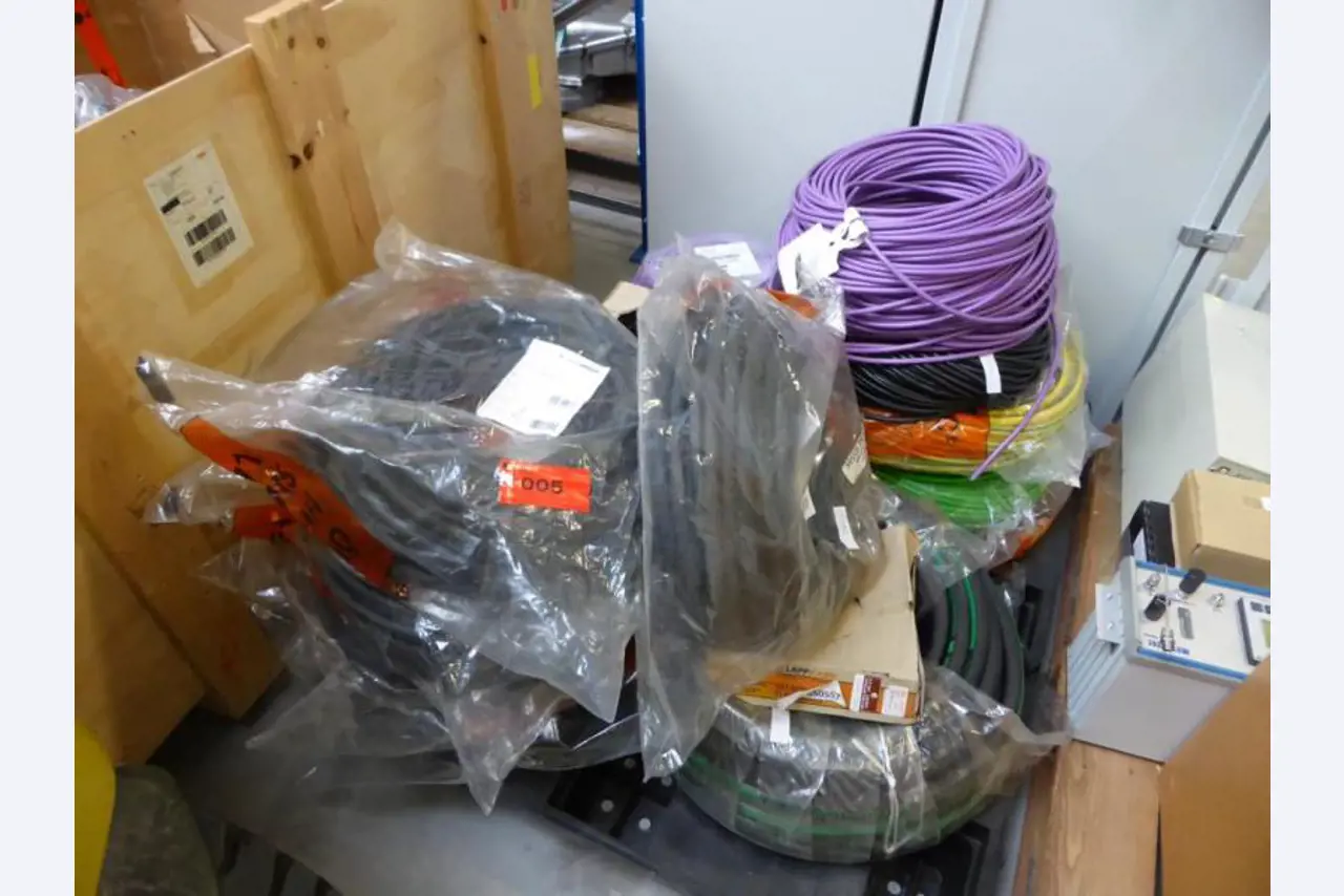 Control- and Flow-Technology -8