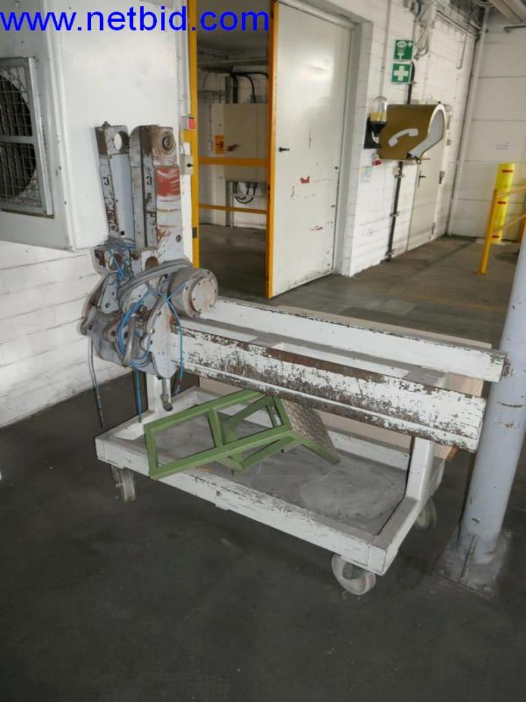 Vytlačovací technika, skladovací technika, strojírenství, vybavení dílen, soustruhy a frézky-10