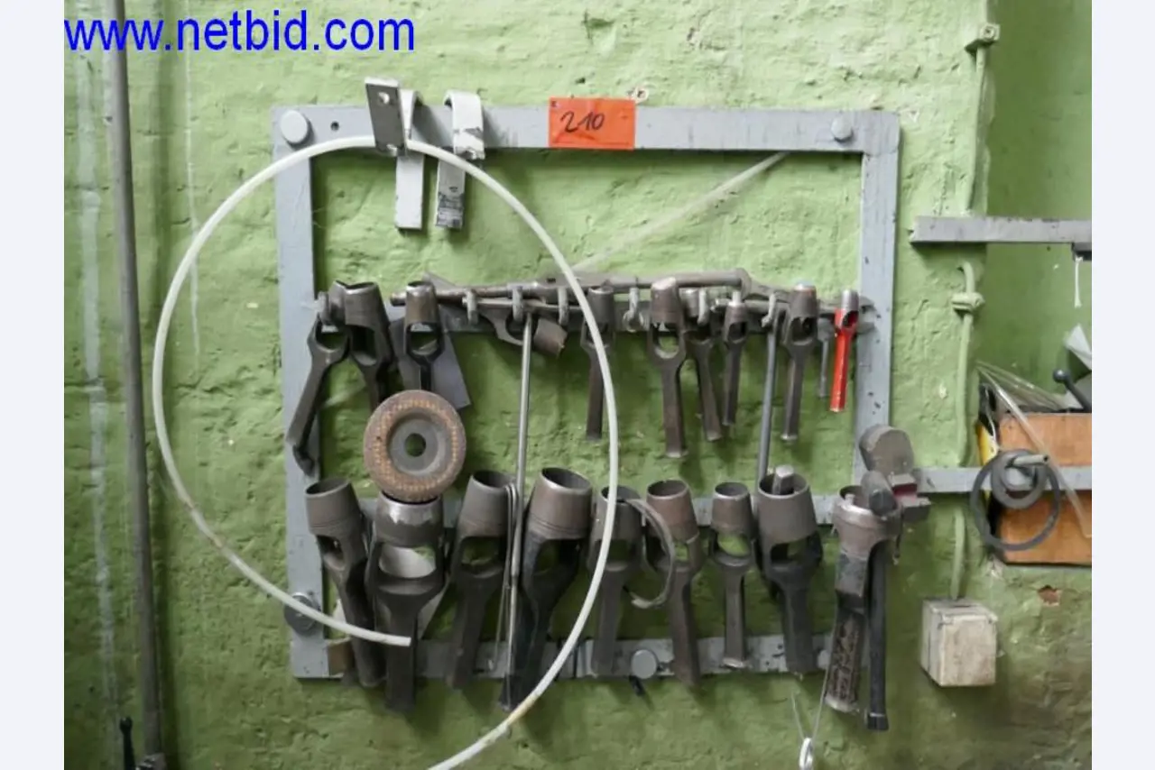 Tecnologia de extrusão, tecnologia de armazenamento, engenharia mecânica, equipamento de oficina, tornos e fresadoras-9