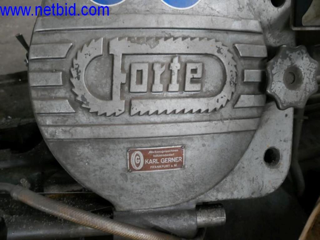 Vytlačovací technika, skladovací technika, strojírenství, vybavení dílen, soustruhy a frézky-2