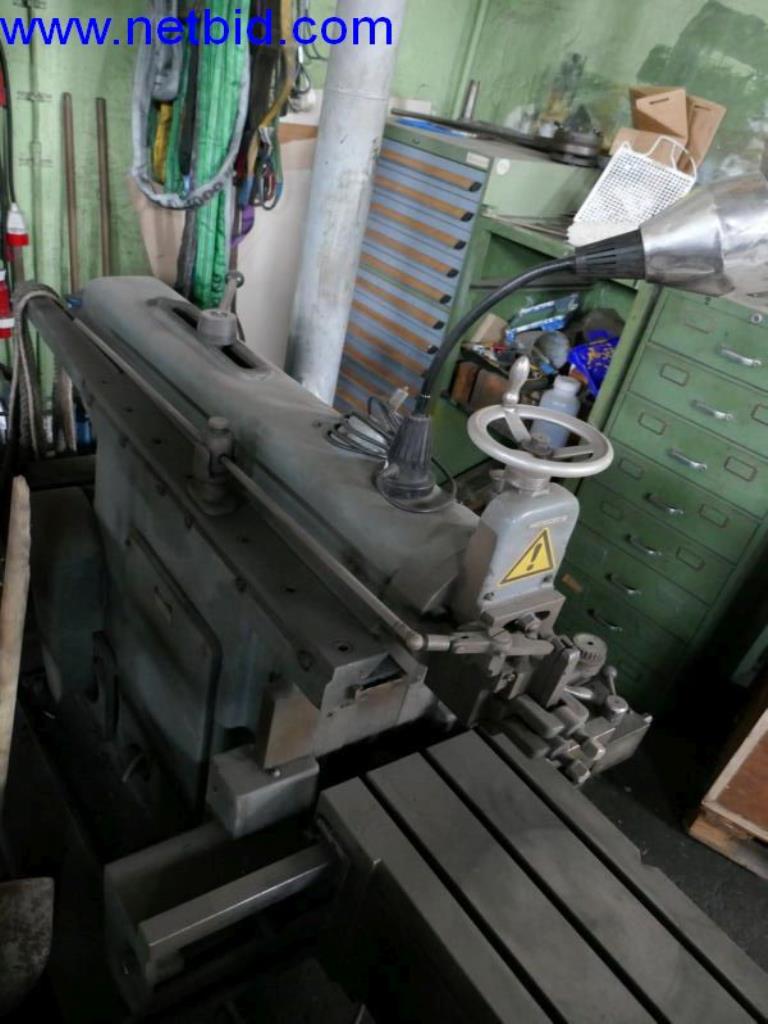 Vytlačovací technika, skladovací technika, strojírenství, vybavení dílen, soustruhy a frézky-3