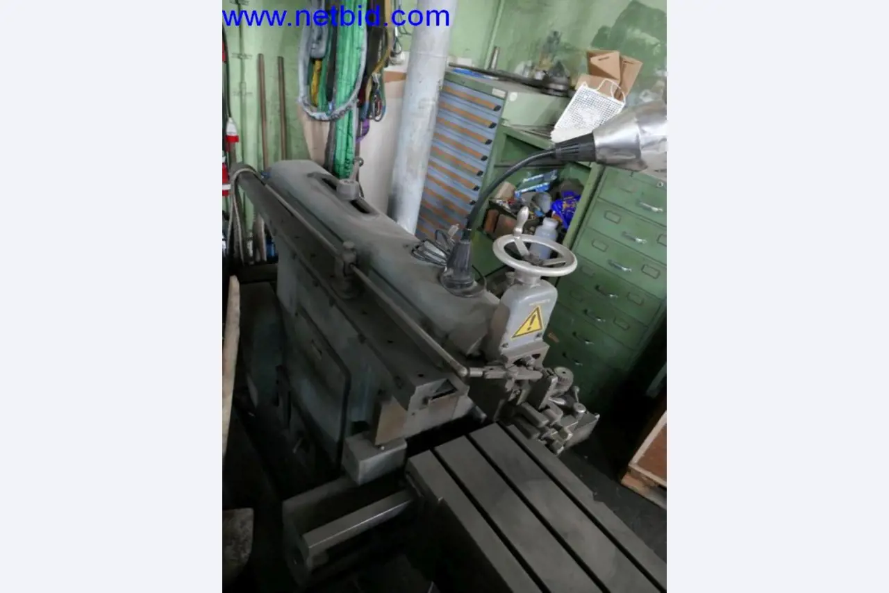 Tecnologia de extrusão, tecnologia de armazenamento, engenharia mecânica, equipamento de oficina, tornos e fresadoras-3