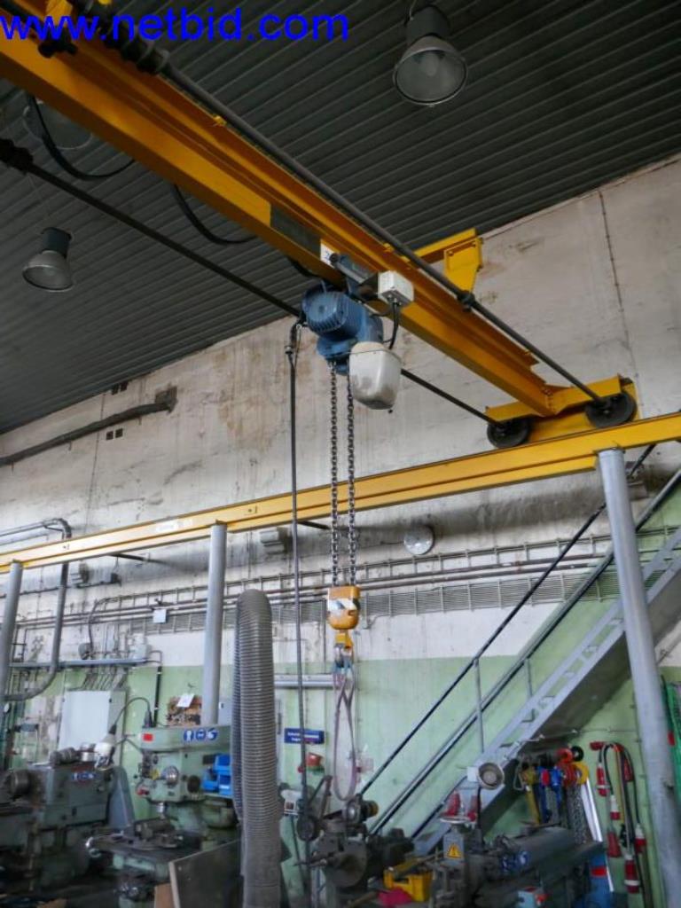 Vytlačovací technika, skladovací technika, strojírenství, vybavení dílen, soustruhy a frézky-1