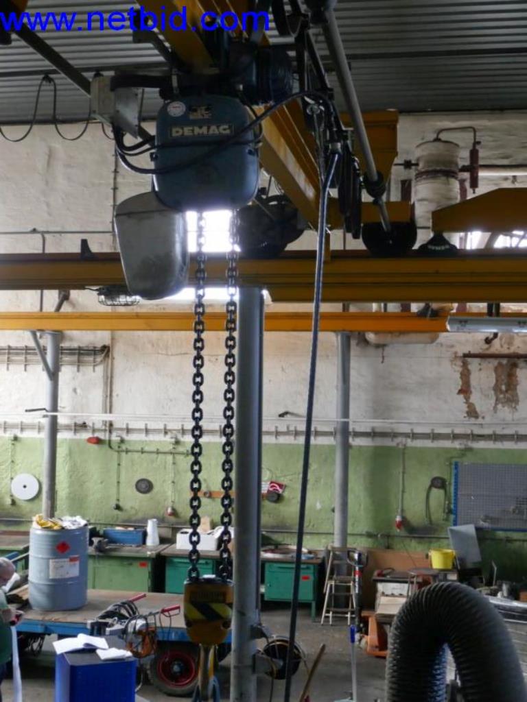 Vytlačovací technika, skladovací technika, strojírenství, vybavení dílen, soustruhy a frézky-2