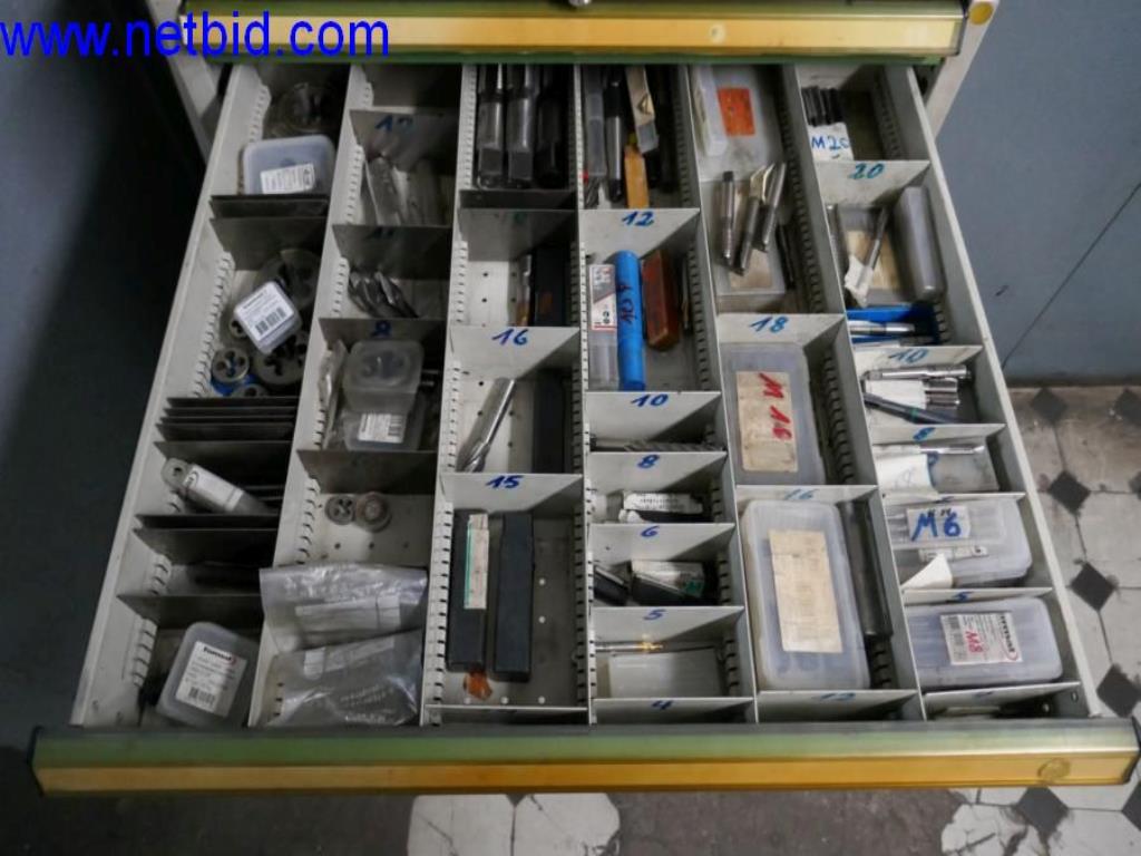 Vytlačovací technika, skladovací technika, strojírenství, vybavení dílen, soustruhy a frézky-6