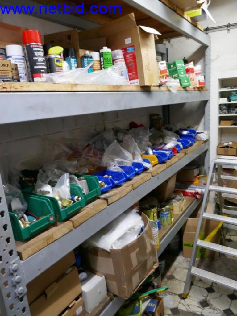 Vytlačovací technika, skladovací technika, strojírenství, vybavení dílen, soustruhy a frézky-3