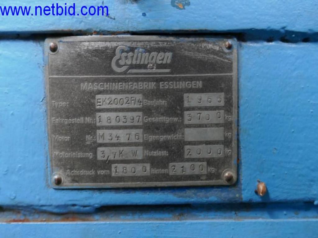 Vytlačovací technika, skladovací technika, strojírenství, vybavení dílen, soustruhy a frézky-3