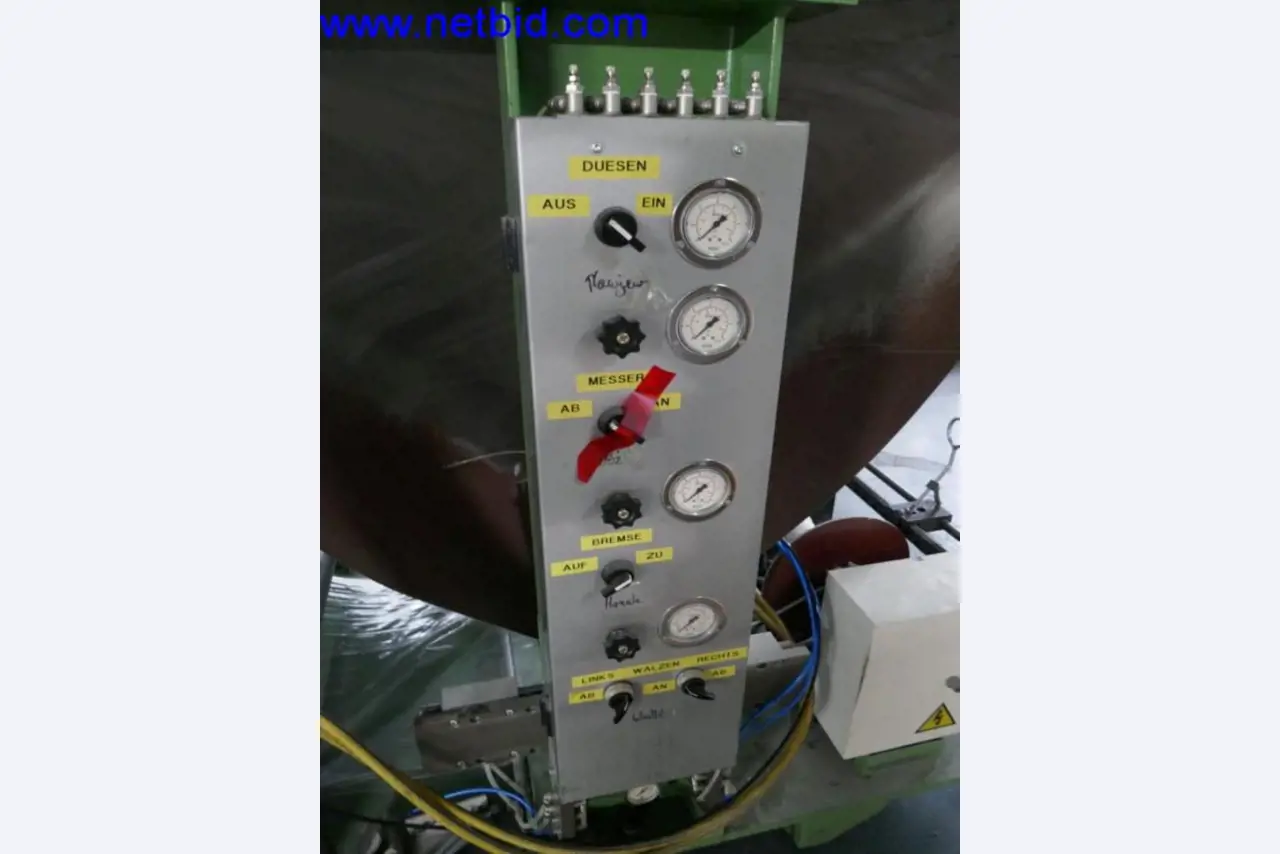 Tecnologia de extrusão, tecnologia de armazenamento, engenharia mecânica, equipamento de oficina, tornos e fresadoras-3