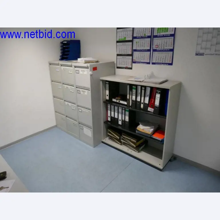 Vytlačovací technika, skladovací technika, strojírenství, vybavení dílen, soustruhy a frézky-4