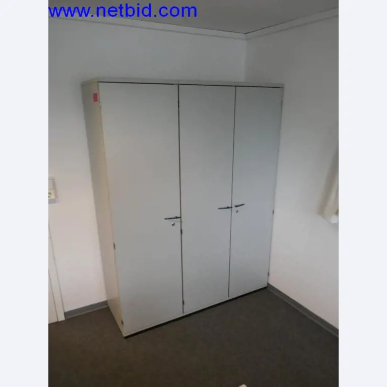 Vytlačovací technika, skladovací technika, strojírenství, vybavení dílen, soustruhy a frézky-2