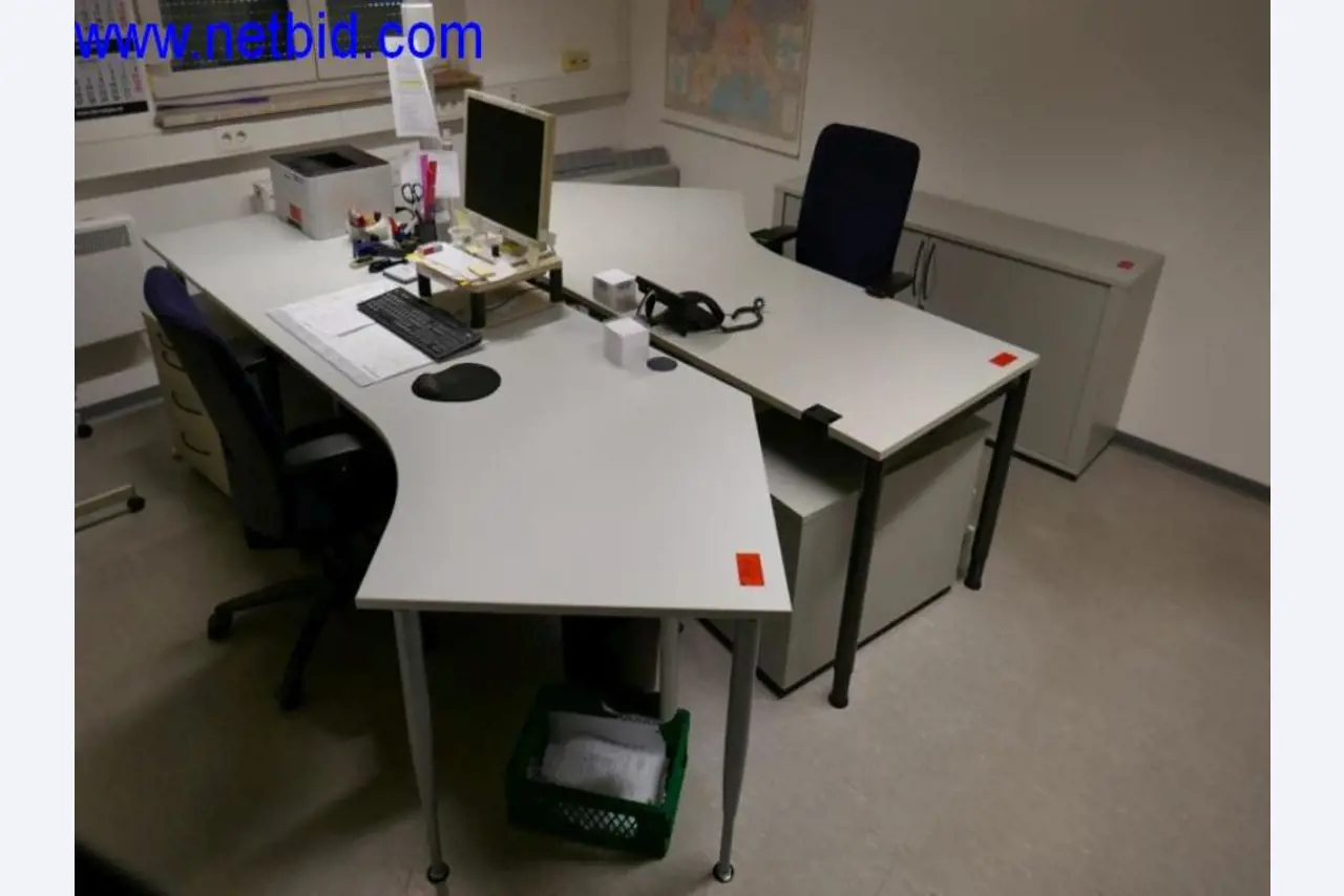 Vytlačovací technika, skladovací technika, strojírenství, vybavení dílen, soustruhy a frézky-2