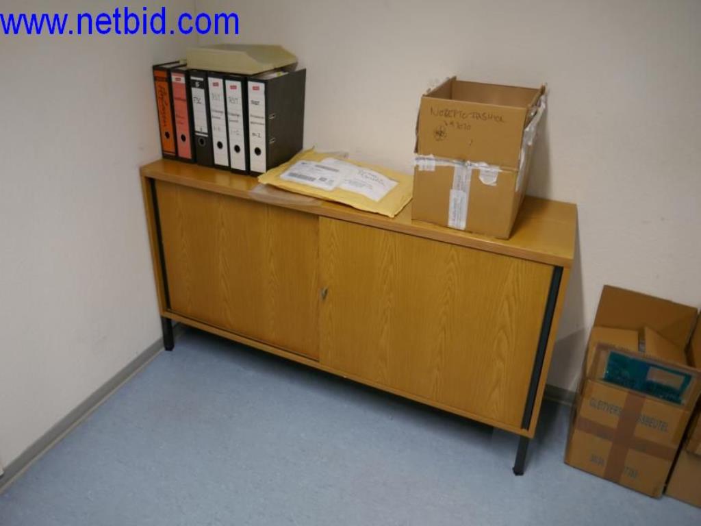 Vytlačovací technika, skladovací technika, strojírenství, vybavení dílen, soustruhy a frézky-2