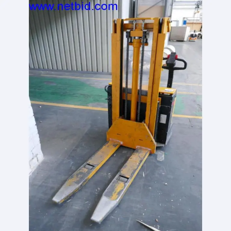 Extrusietechnologie, opslagtechnologie, machinebouw, werkplaatsuitrusting, draaibanken en freesmachines-1