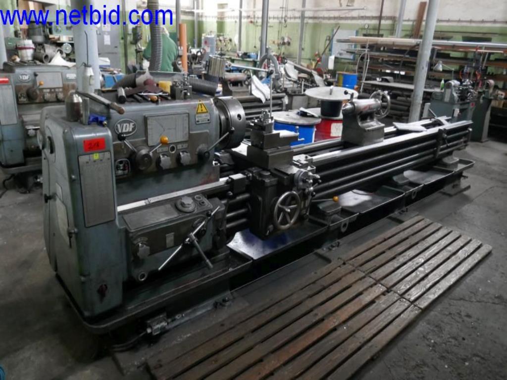 Vytlačovací technika, skladovací technika, strojírenství, vybavení dílen, soustruhy a frézky-1