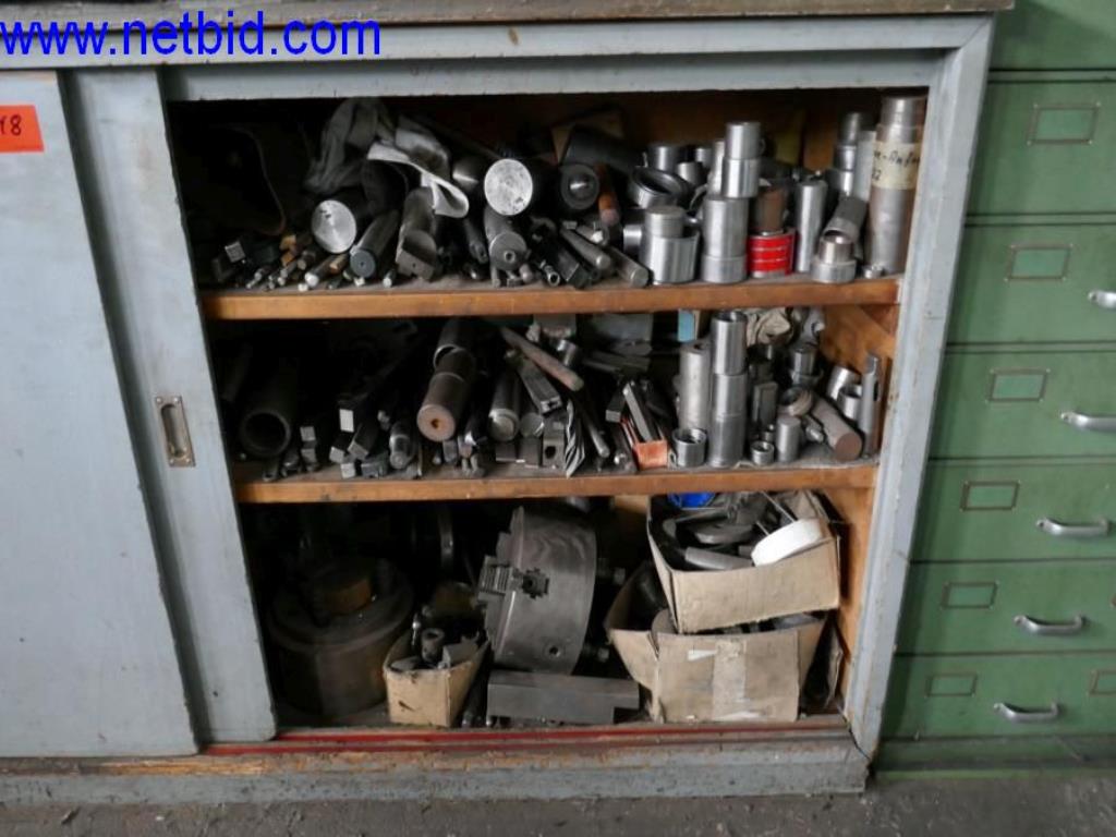 Vytlačovací technika, skladovací technika, strojírenství, vybavení dílen, soustruhy a frézky-8