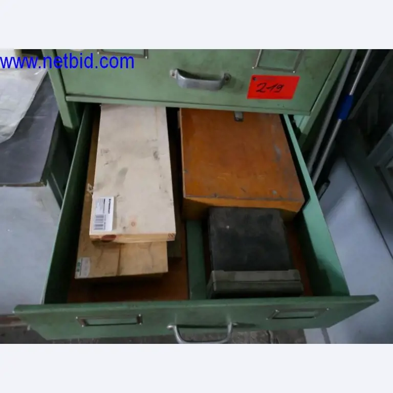 Extrusietechnologie, opslagtechnologie, machinebouw, werkplaatsuitrusting, draaibanken en freesmachines-11