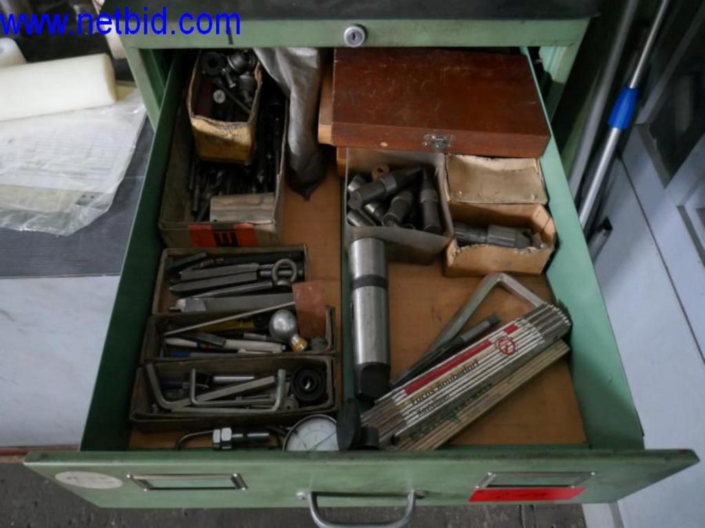 Vytlačovací technika, skladovací technika, strojírenství, vybavení dílen, soustruhy a frézky-3