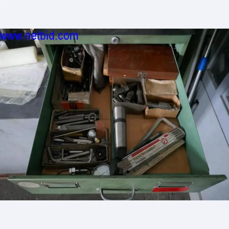 Extrusietechnologie, opslagtechnologie, machinebouw, werkplaatsuitrusting, draaibanken en freesmachines-3