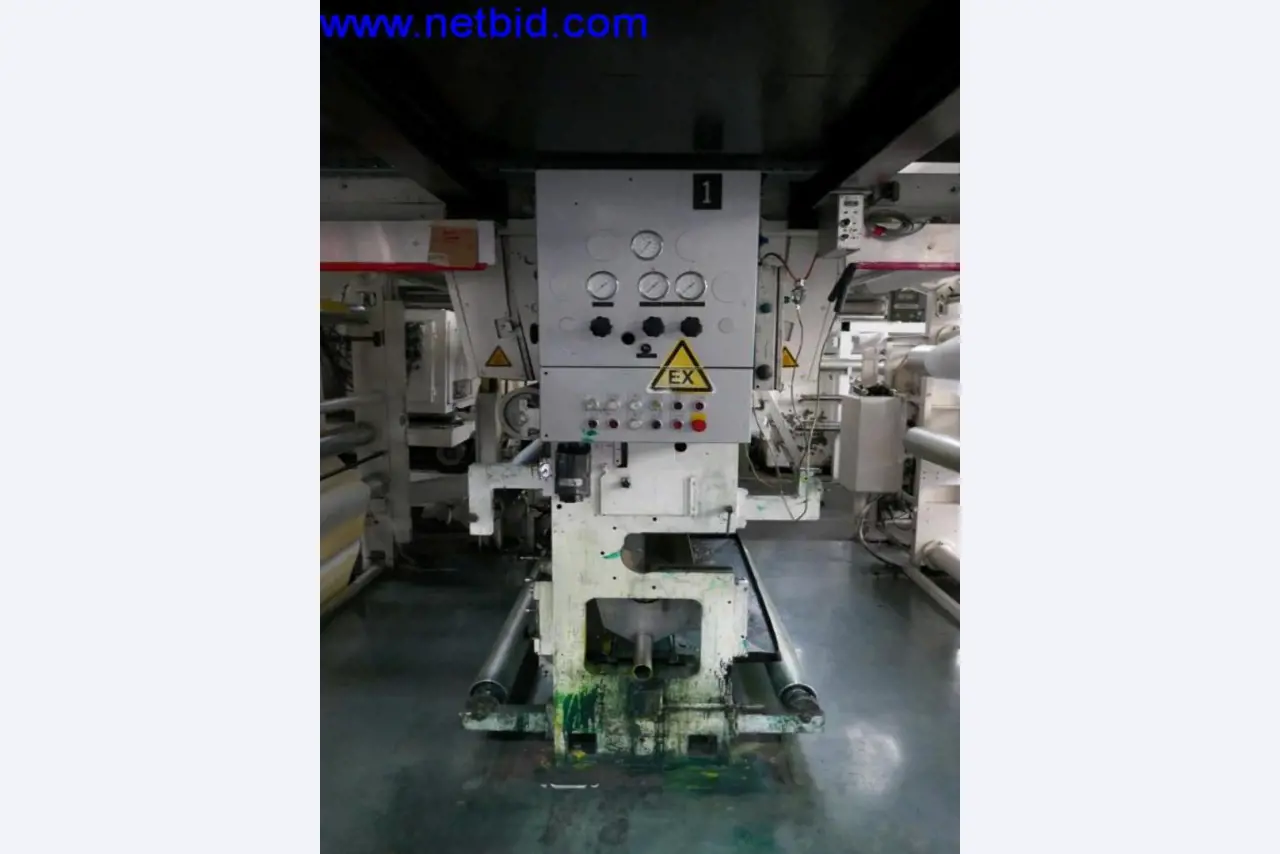 Tecnologia de extrusão, tecnologia de armazenamento, engenharia mecânica, equipamento de oficina, tornos e fresadoras-3