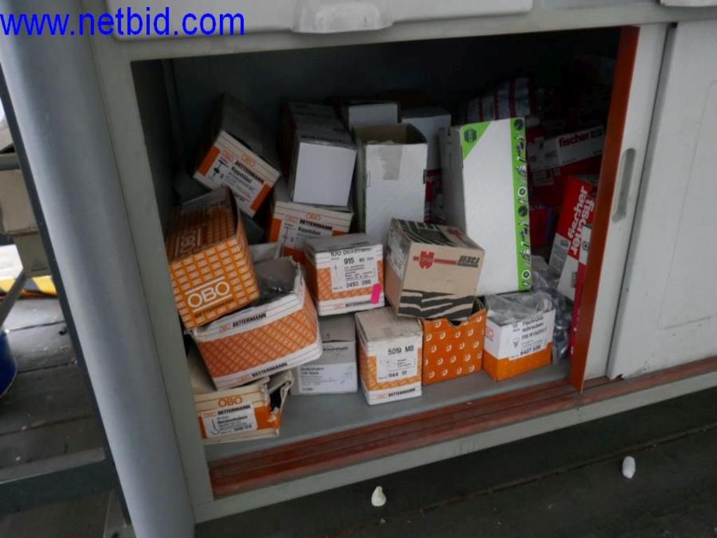 Vytlačovací technika, skladovací technika, strojírenství, vybavení dílen, soustruhy a frézky-6