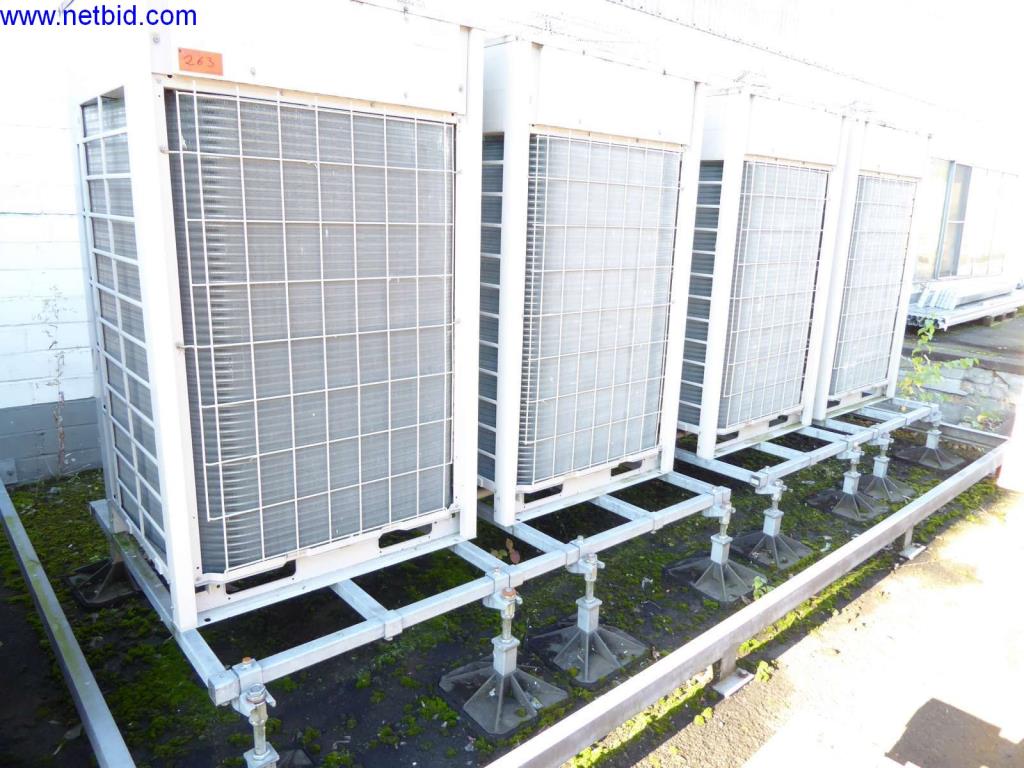 Vytlačovací technika, skladovací technika, strojírenství, vybavení dílen, soustruhy a frézky-1