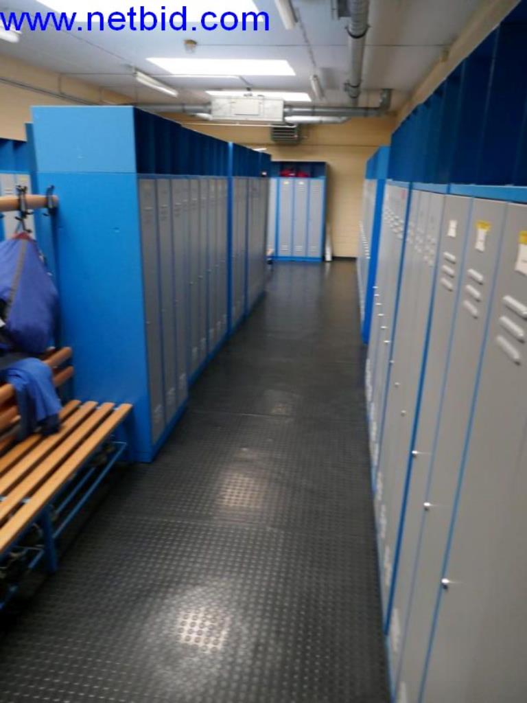 Extrusionstechnik, Lagertechnik, Maschinenbau, Werkstattausstattung, Dreh- und Fräsmaschinen-2