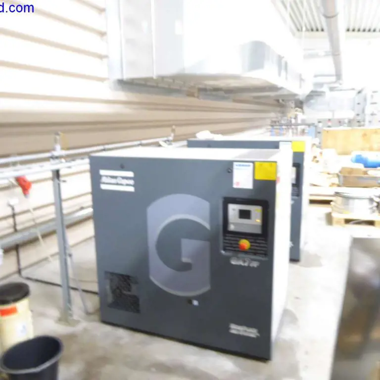 2 Screw compressors Atlas Weyhausen GA 7 FF