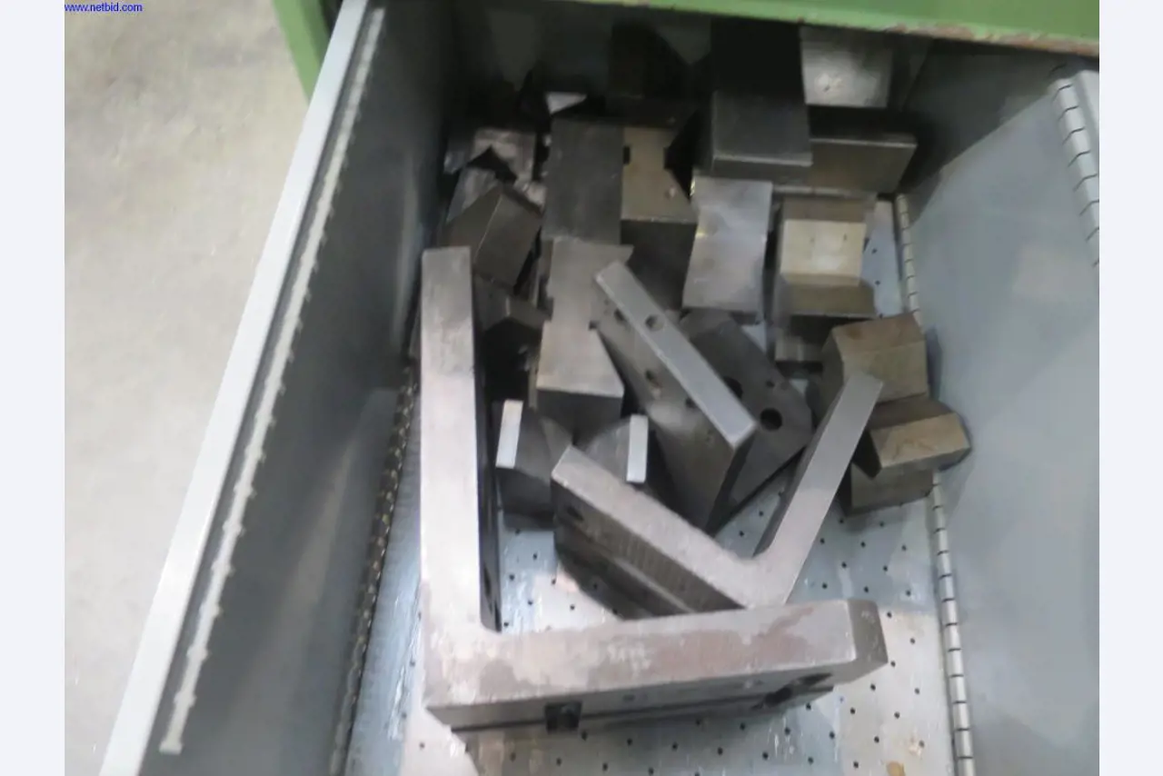 Vysoce přesné frézky s velkou kapacitou-4