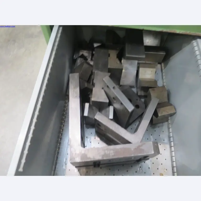 Vysoce přesné frézky s velkou kapacitou-4