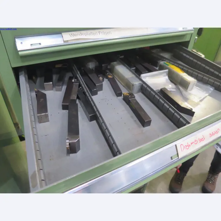 Hochpräzise Fräsmaschinen mit großer Kapazität-1