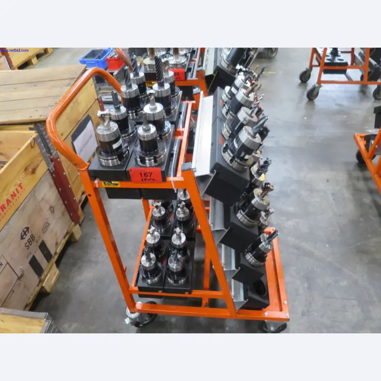 Hochpräzise Fräsmaschinen mit großer Kapazität-1