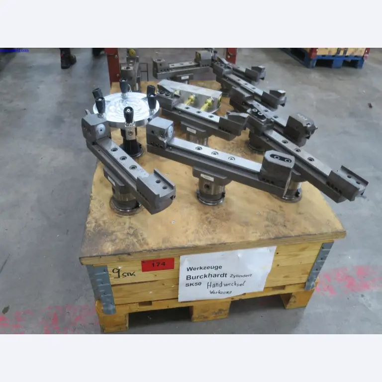 Hochpräzise Fräsmaschinen mit großer Kapazität-1