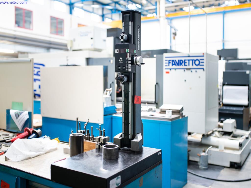 Visoko natančni rezkalni stroji z veliko zmogljivostjo-2