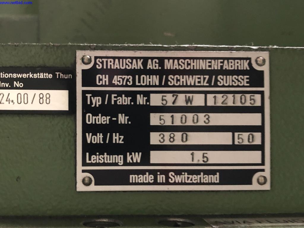 Visoko natančni rezkalni stroji z veliko zmogljivostjo-4