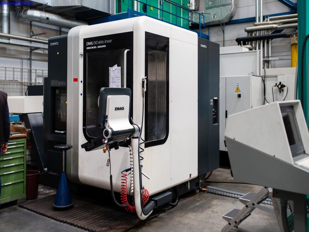 Visoko natančni rezkalni stroji z veliko zmogljivostjo-5