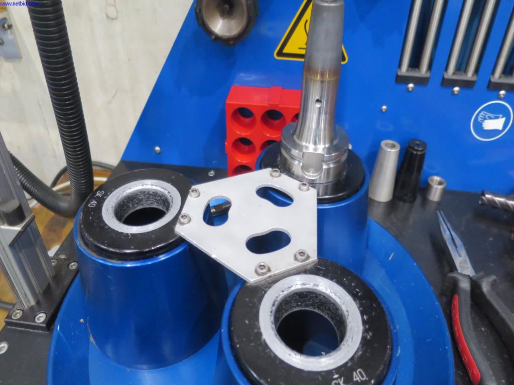 Visoko natančni rezkalni stroji z veliko zmogljivostjo-2