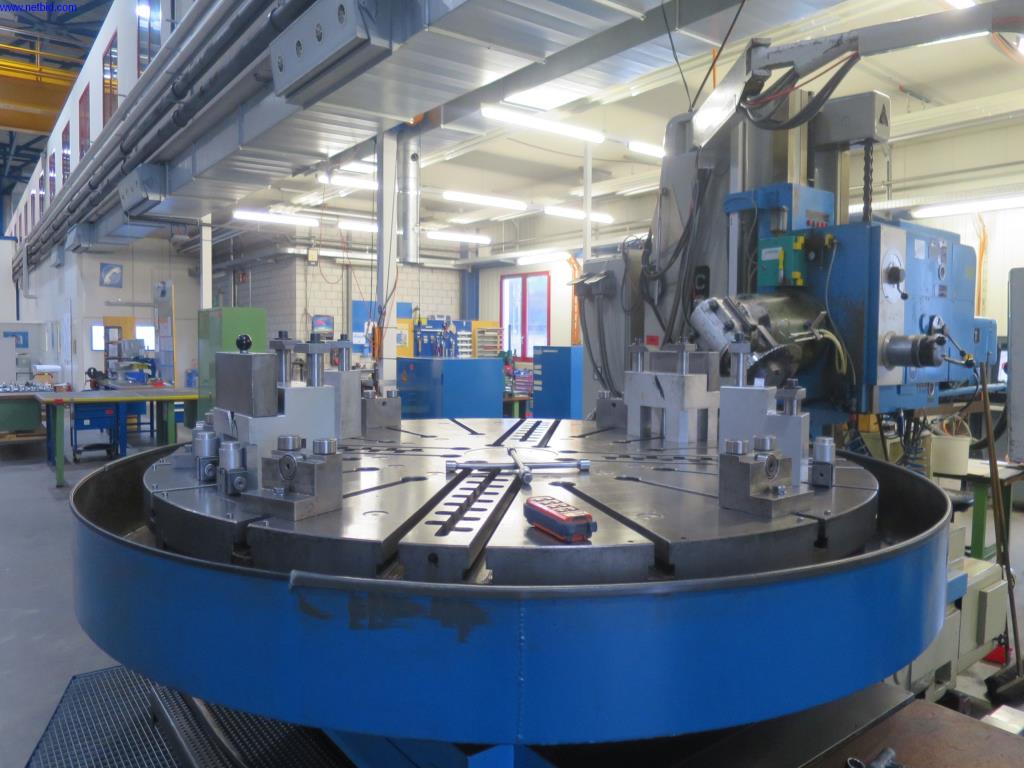 Visoko natančni rezkalni stroji z veliko zmogljivostjo-3