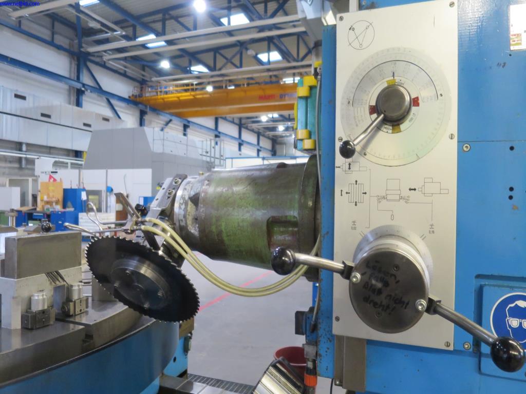 Visoko natančni rezkalni stroji z veliko zmogljivostjo-4