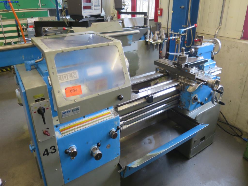 Hochpräzise Fräsmaschinen mit großer Kapazität-1