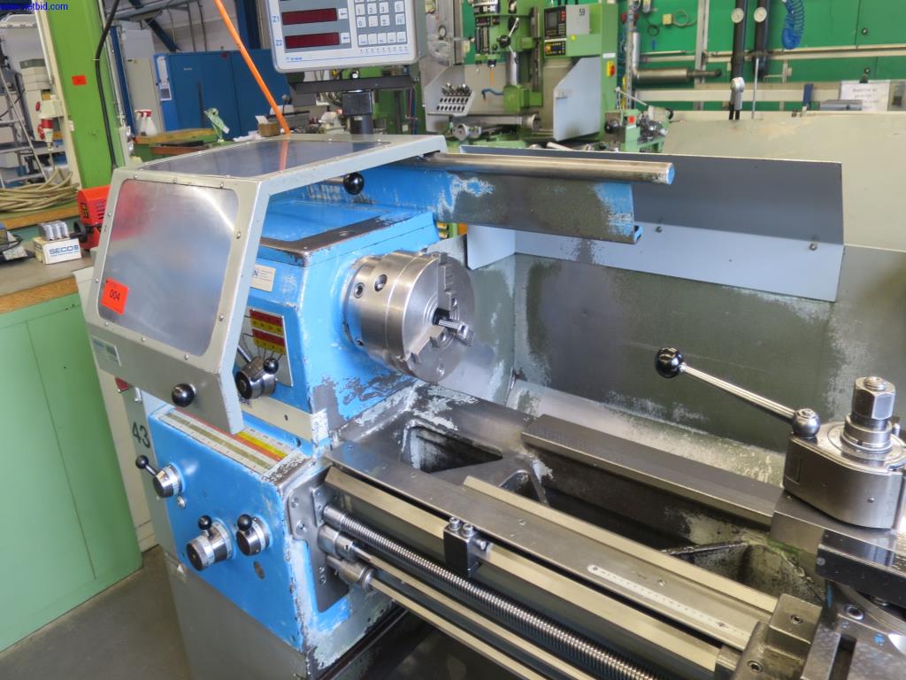 Hochpräzise Fräsmaschinen mit großer Kapazität-2