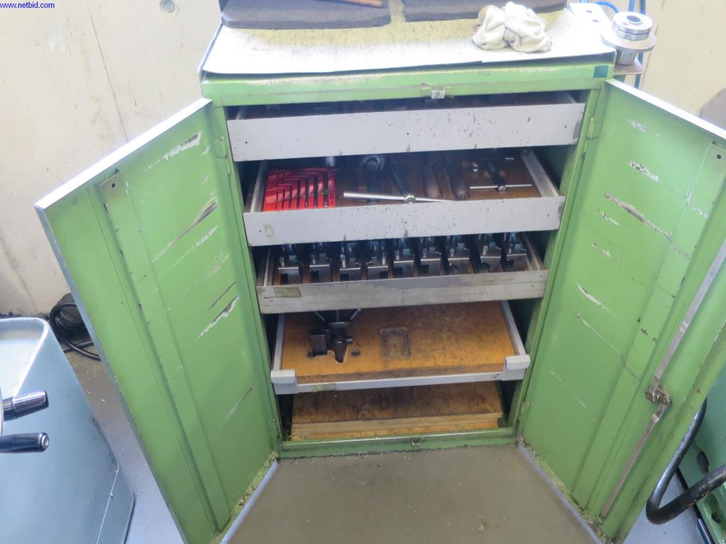 Hochpräzise Fräsmaschinen mit großer Kapazität-3