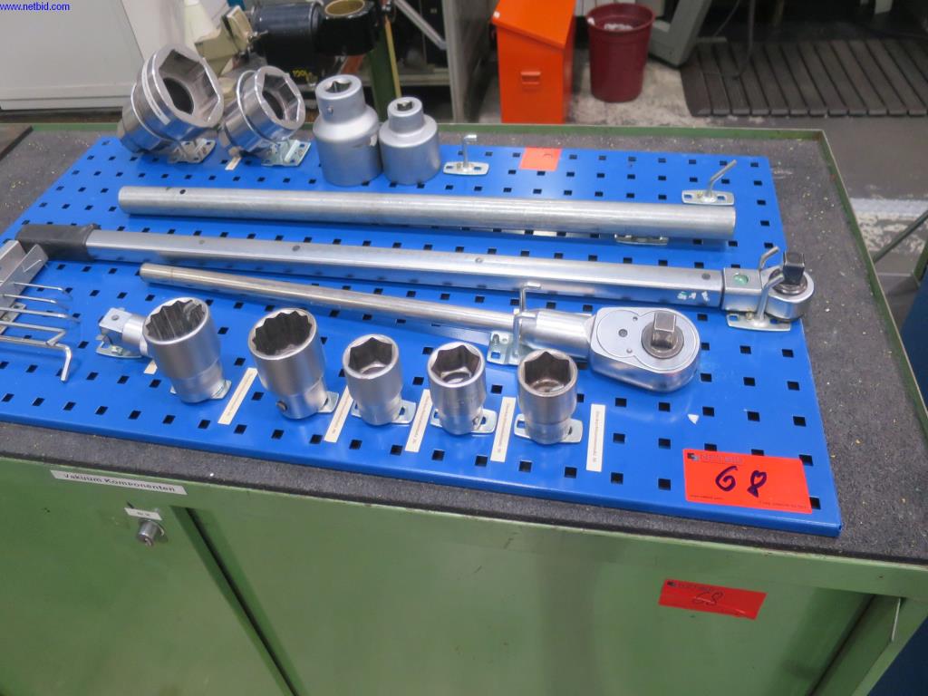 Hochpräzise Fräsmaschinen mit großer Kapazität-6